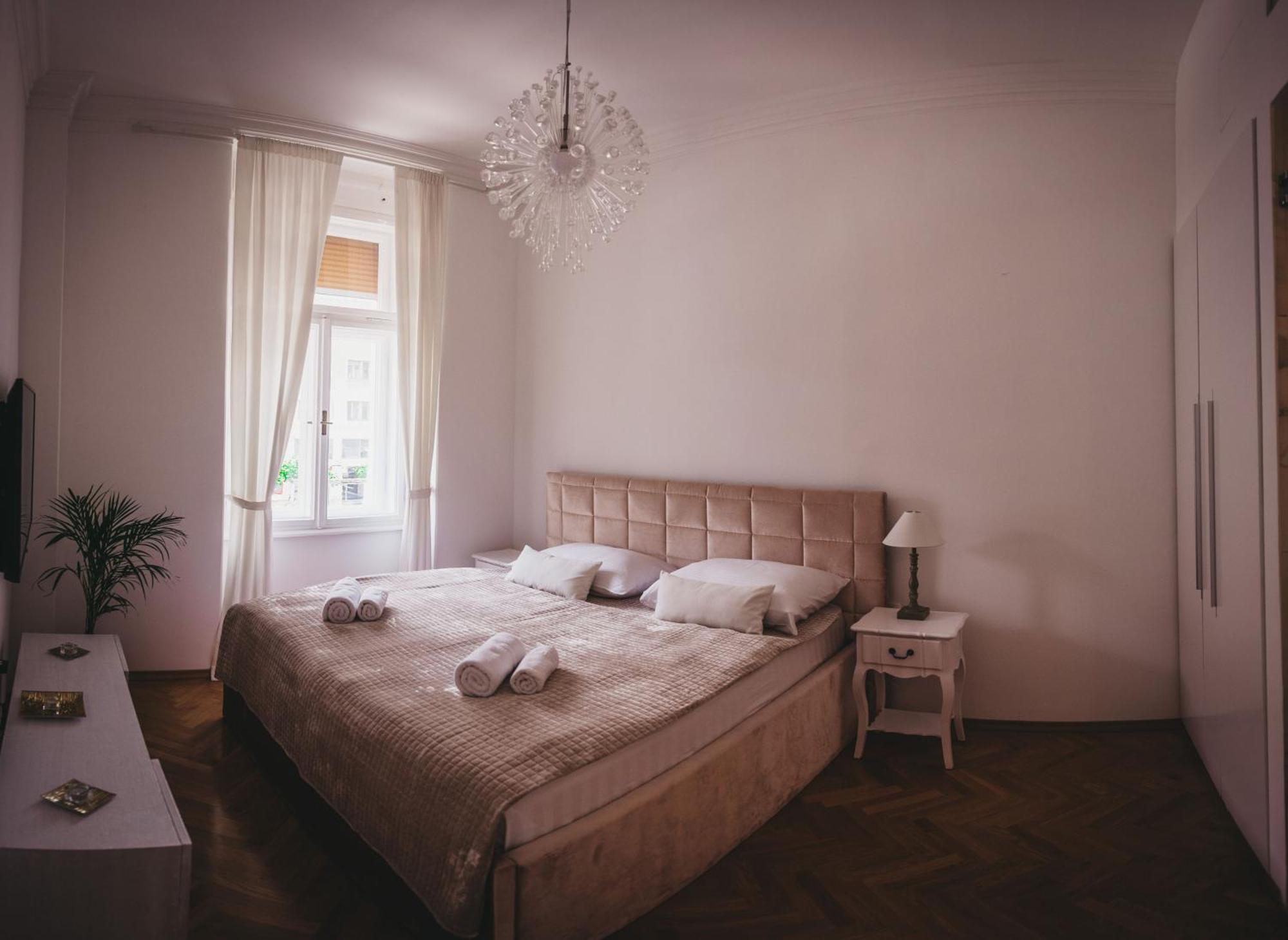 Ab Ljubljana - Prince Filip Apartment Екстер'єр фото