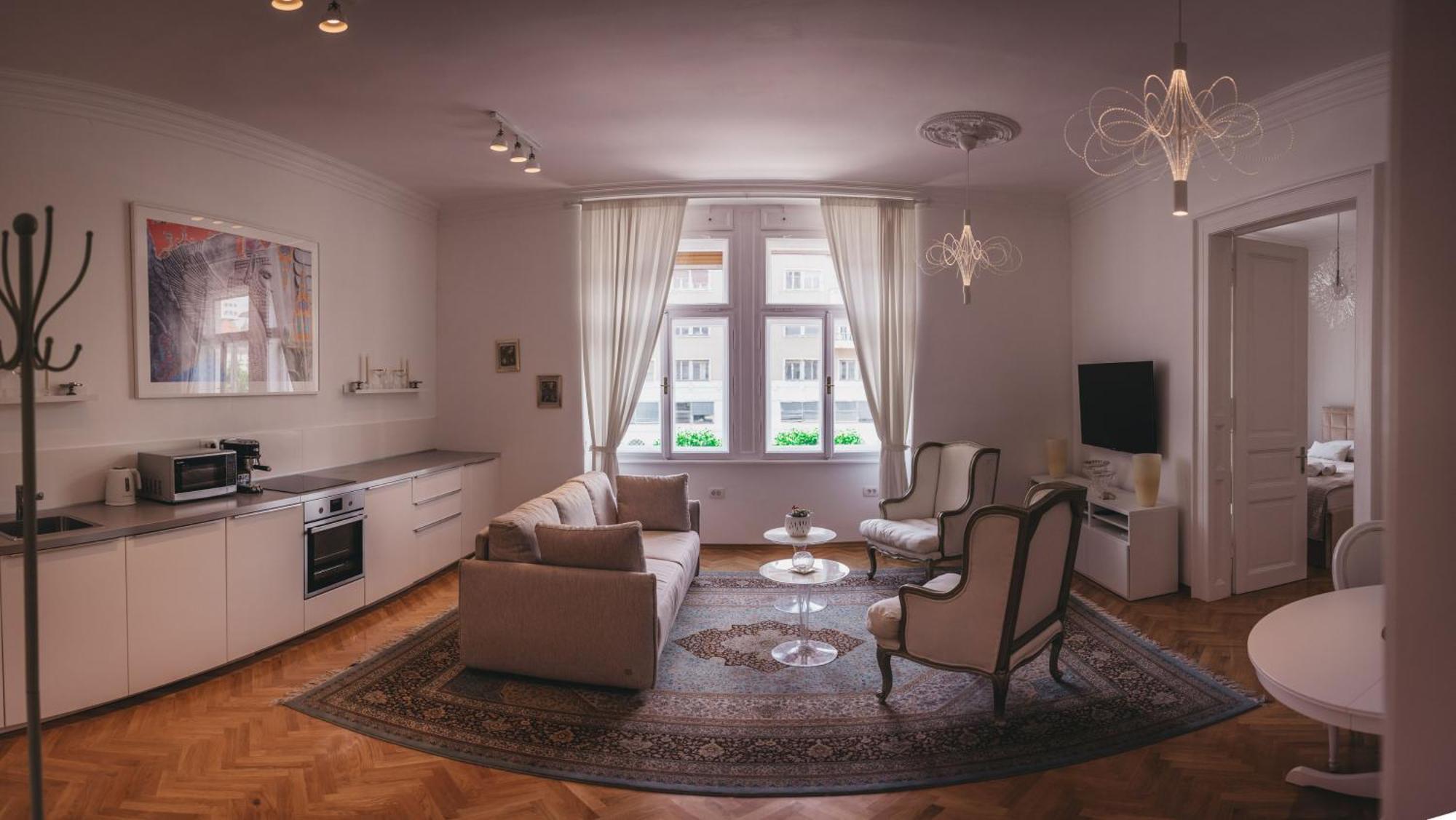 Ab Ljubljana - Prince Filip Apartment Екстер'єр фото